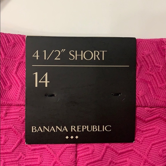 Banana Republic factory pink shorts - Picture 5 of 5